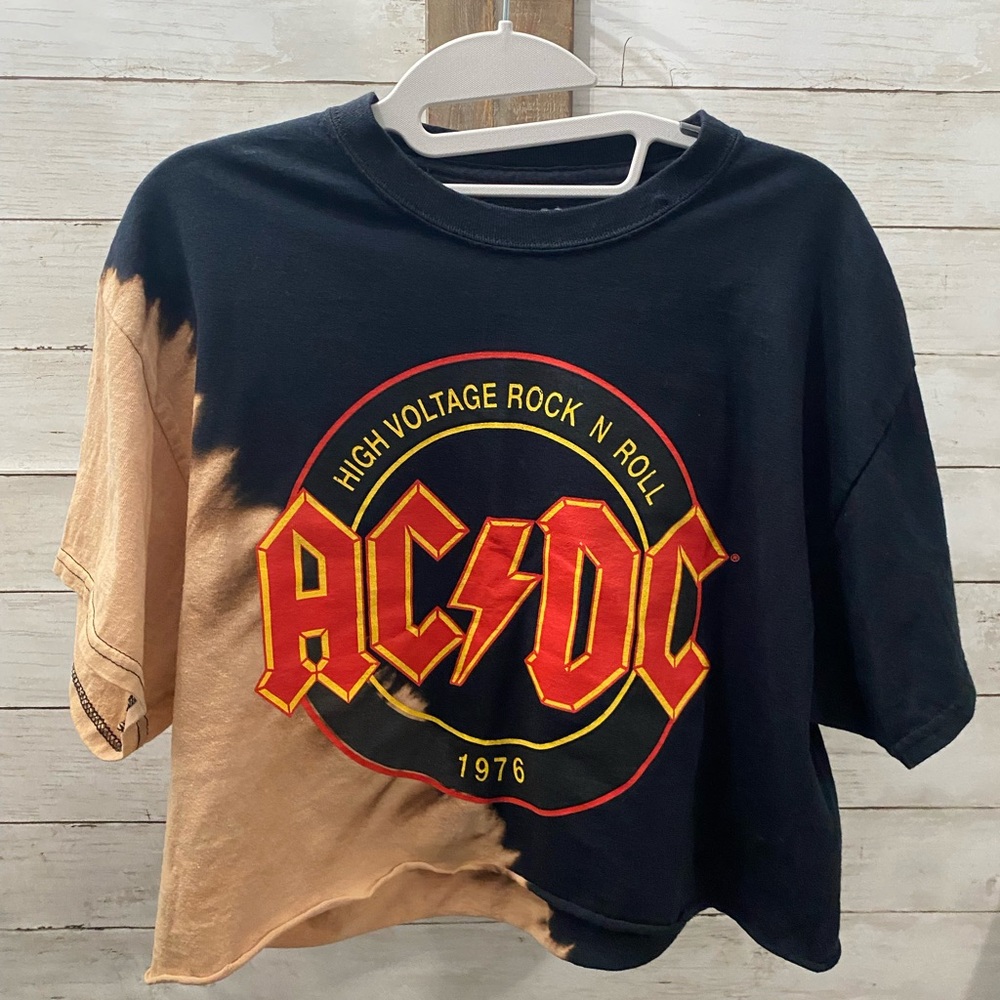 AC/DC Rock‎ Band T-Shirt - Black and Tan